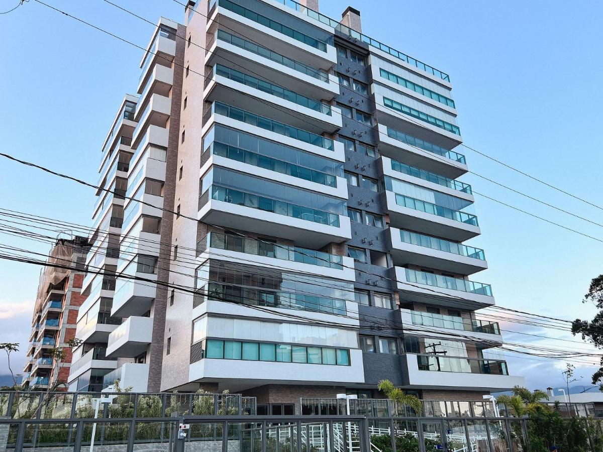 Home 49 I Apto Pe Na Areia E Piscina Aquecida Em 베르치오가 외부 사진
