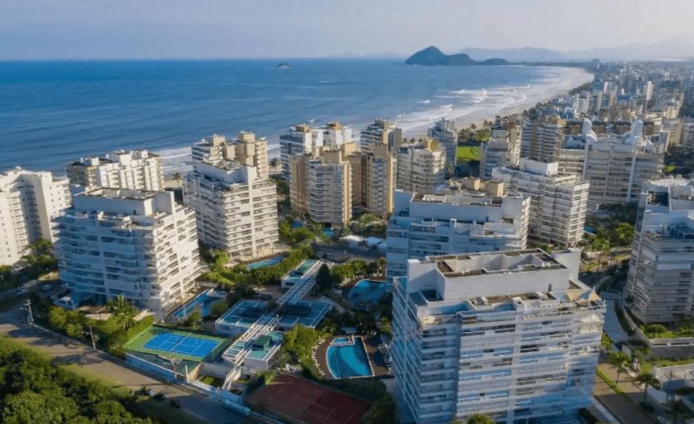 Home 49 I Apto Pe Na Areia E Piscina Aquecida Em 베르치오가 외부 사진
